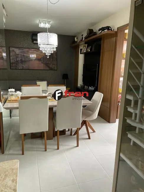 Apartamento com 3 quartos à venda, 121m2 em Córrego Grande, Florianopolis - SC - imagem 4 Foto 4 de Apartamento com 3 quartos à venda, 121m2 em Córrego Grande, Florianopolis - SC