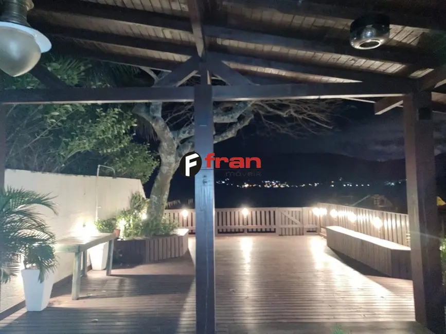 Foto 4 de Casa com 5 quartos à venda, 200m2 em Lagoa da Conceição, Florianopolis - SC
