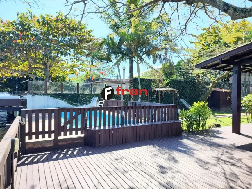 Foto 3 de Casa com 5 quartos à venda, 200m2 em Lagoa da Conceição, Florianopolis - SC