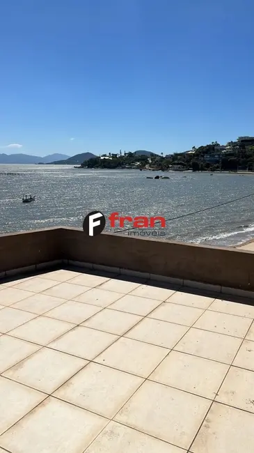 Foto 1 de Casa com 2 quartos à venda, 60m2 em Cacupé, Florianopolis - SC