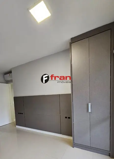 Apartamento com 2 quartos à venda, 76m2 em Itacorubi, Florianopolis - SC - imagem 5 Foto 5 de Apartamento com 2 quartos à venda, 76m2 em Itacorubi, Florianopolis - SC