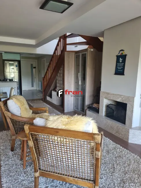 Apartamento com 3 quartos à venda, 190m2 em Gramado - RS - imagem 9 Foto 9 de Apartamento com 3 quartos à venda, 190m2 em Gramado - RS