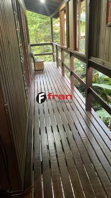 Casa com 6 quartos à venda, 200m2 em Córrego Grande, Florianopolis - SC - imagem 5 Foto 5 de Casa com 6 quartos à venda, 200m2 em Córrego Grande, Florianopolis - SC