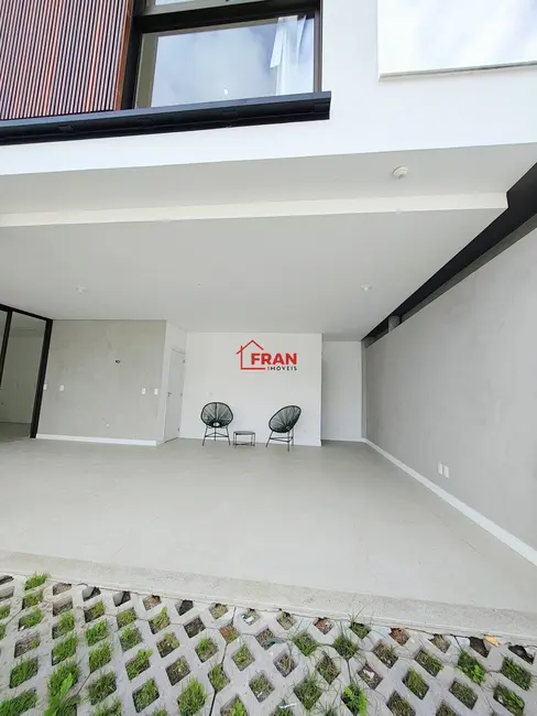 Foto 9 de Casa com 3 quartos à venda, 165m2 em Itacorubi, Florianopolis - SC