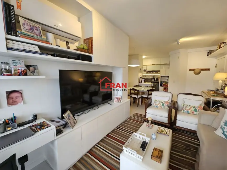 Foto 4 de Apartamento com 3 quartos à venda, 87m2 em Itacorubi, Florianopolis - SC