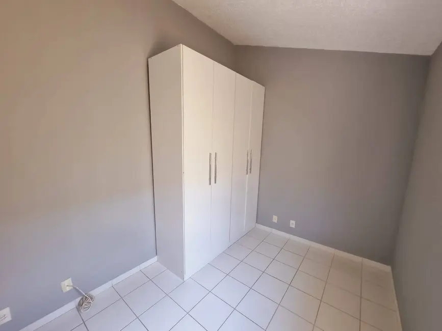 Casa com 3 quartos para alugar em Tarumã, Manaus - AM - imagem 8 Foto 8 de Casa com 3 quartos para alugar em Tarumã, Manaus - AM