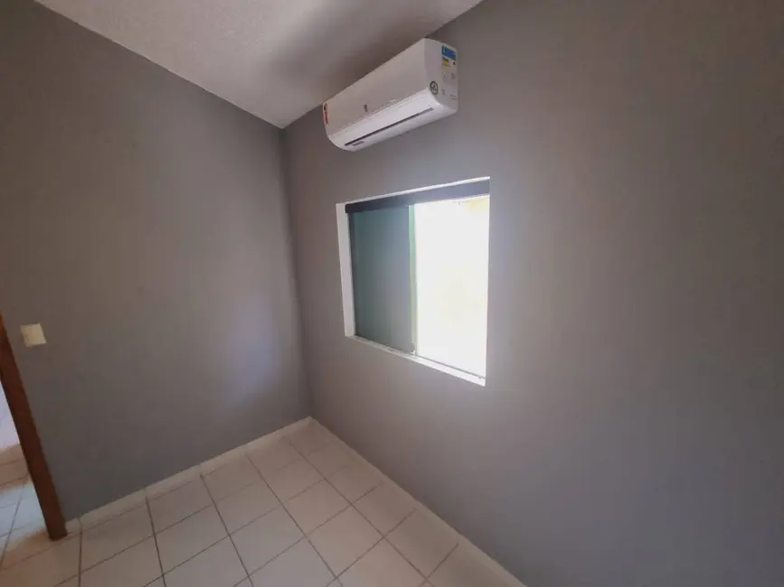 Casa com 3 quartos para alugar em Tarumã, Manaus - AM - imagem 5 Foto 5 de Casa com 3 quartos para alugar em Tarumã, Manaus - AM