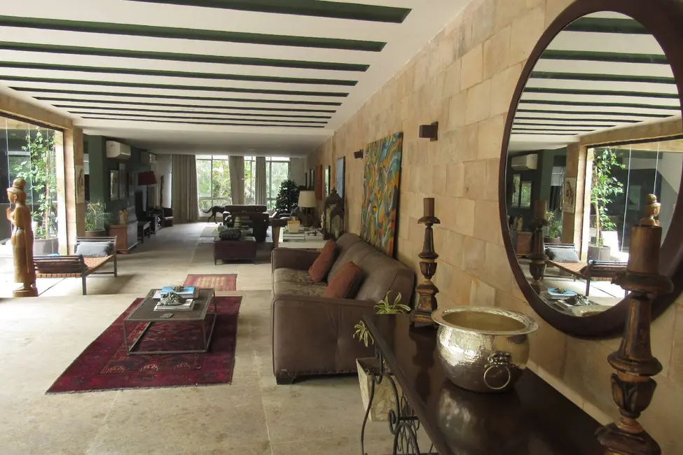 Foto 1 de Casa com 5 quartos à venda em Gávea, Rio De Janeiro - RJ