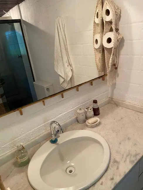 Foto 2 de Apartamento com 2 quartos à venda em Bracuí (Cunhambebe), Angra Dos Reis - RJ