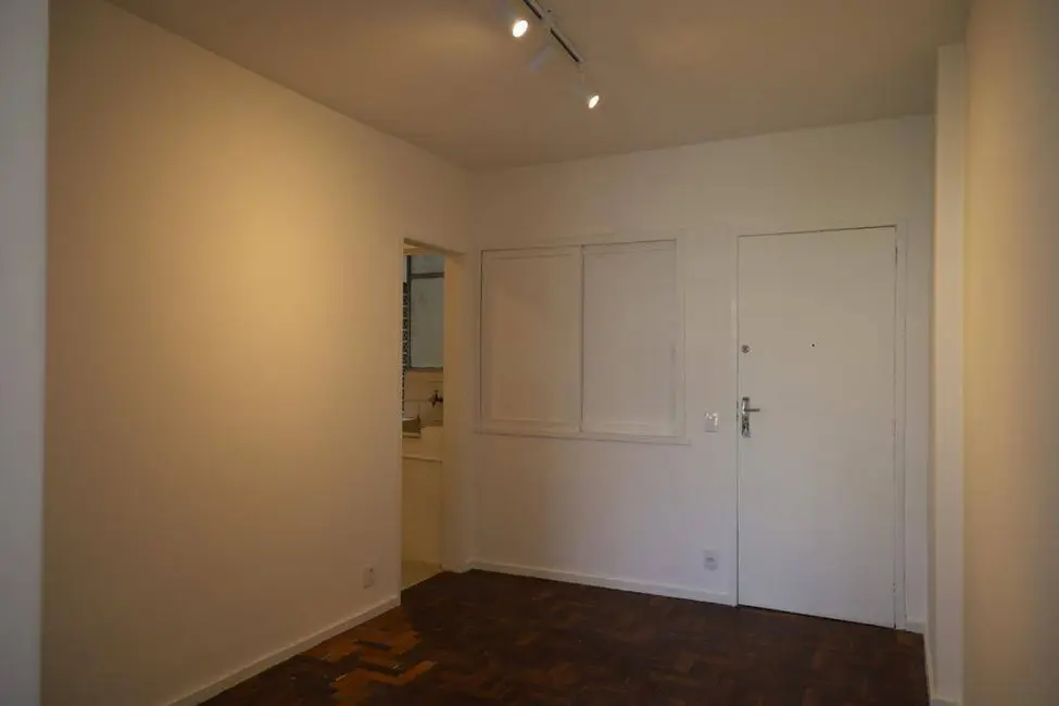 Apartamento com 1 quarto à venda, 31m2 em Centro, Rio De Janeiro - RJ - imagem 4 Foto 4 de Apartamento com 1 quarto à venda, 31m2 em Centro, Rio De Janeiro - RJ