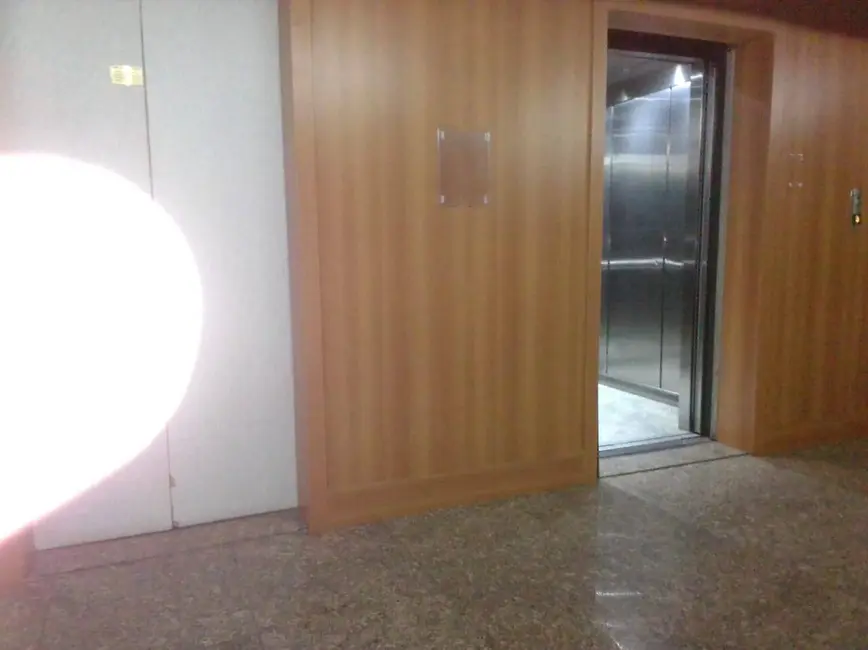 Sala Comercial à venda em Centro, Rio De Janeiro - RJ - imagem 6 Foto 6 de Sala Comercial à venda em Centro, Rio De Janeiro - RJ
