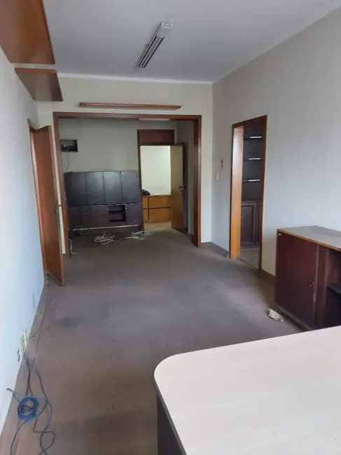 Sala Comercial à venda, 187m2 em Rio De Janeiro - RJ - imagem 5 Foto 5 de Sala Comercial à venda, 187m2 em Rio De Janeiro - RJ