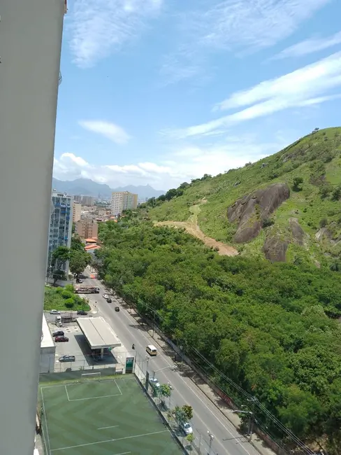 Foto 2 de Apartamento com 1 quarto à venda, 67m2 em Engenhoca, Niteroi - RJ