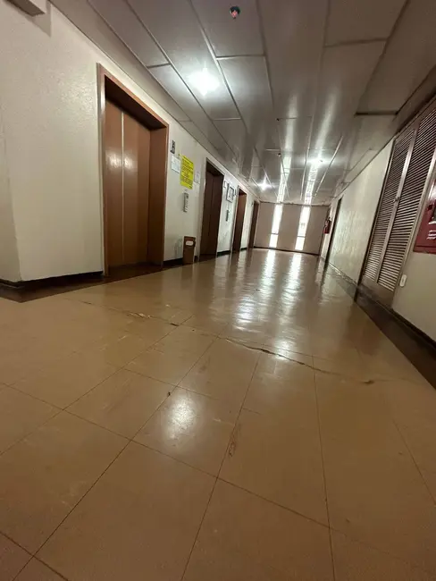Sala Comercial à venda e para alugar, 35m2 em Taquara, Rio De Janeiro - RJ - imagem 4 Foto 4 de Sala Comercial à venda e para alugar, 35m2 em Taquara, Rio De Janeiro - RJ