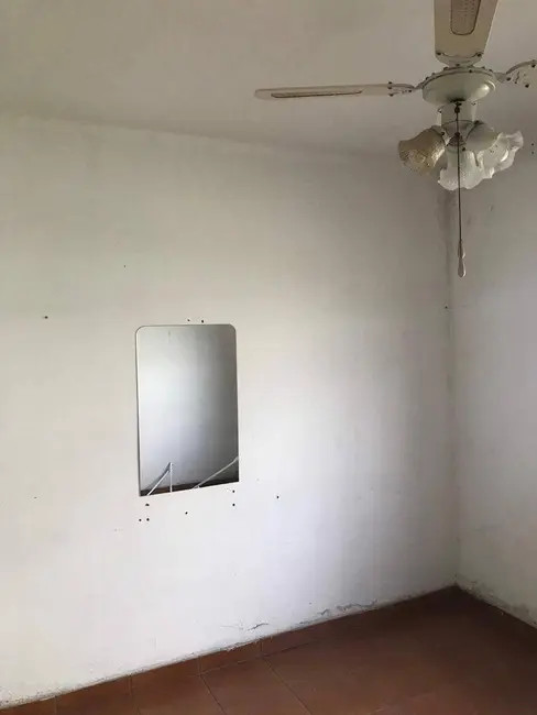 Foto 9 de Casa com 2 quartos à venda, 360m2 em Bangu, Rio De Janeiro - RJ