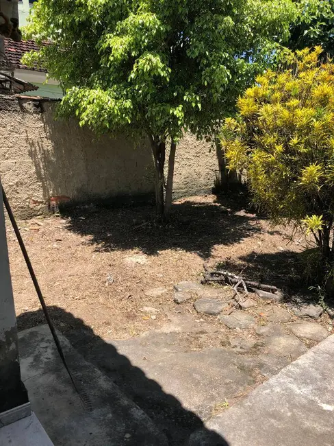 Foto 6 de Casa com 2 quartos à venda, 360m2 em Bangu, Rio De Janeiro - RJ