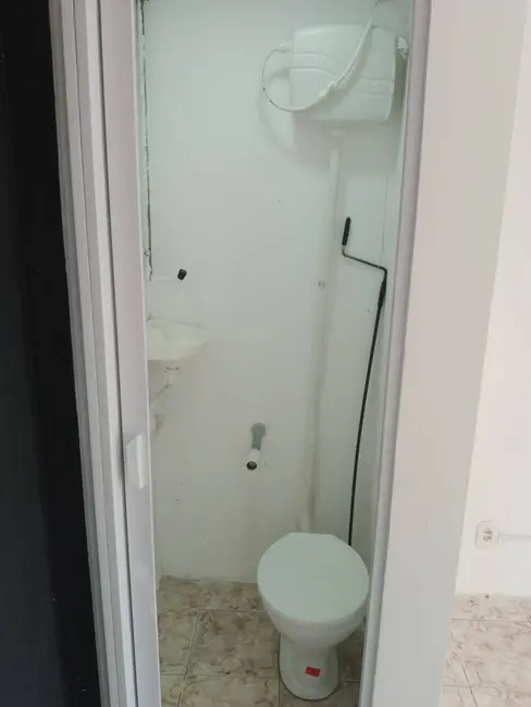 Loja para alugar, 9m2 em Realengo, Rio De Janeiro - RJ - imagem 9 Foto 9 de Loja para alugar, 9m2 em Realengo, Rio De Janeiro - RJ