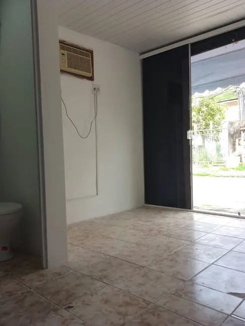 Loja para alugar, 9m2 em Realengo, Rio De Janeiro - RJ - imagem 7 Foto 7 de Loja para alugar, 9m2 em Realengo, Rio De Janeiro - RJ