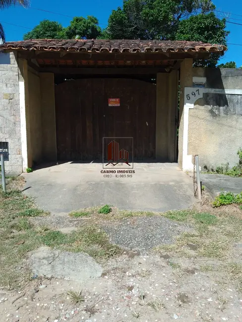 Foto 2 de Casa com 8 quartos à venda, 340m2 em Araruama - RJ