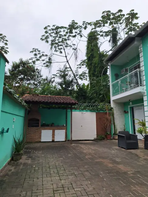 Foto 2 de Casa com 4 quartos à venda, 150m2 em Taquara, Rio De Janeiro - RJ