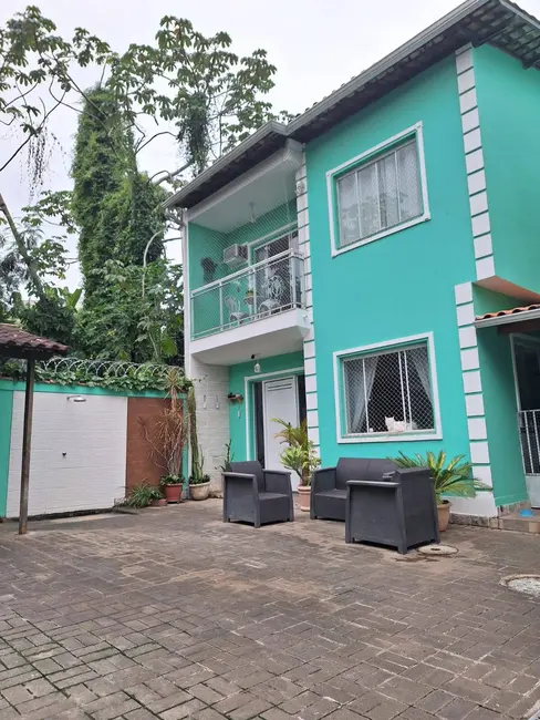 Foto 1 de Casa com 4 quartos à venda, 150m2 em Taquara, Rio De Janeiro - RJ
