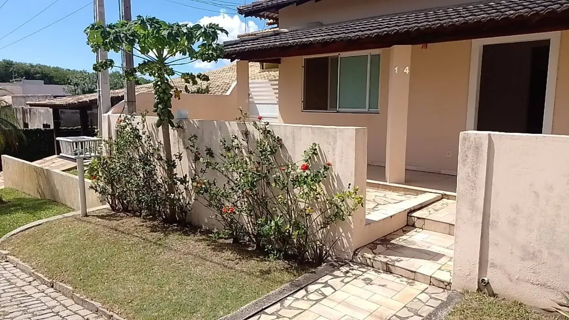 Casa com 3 quartos à venda, 175m2 em Sao Pedro Da Aldeia - RJ - imagem 3 Foto 3 de Casa com 3 quartos à venda, 175m2 em Sao Pedro Da Aldeia - RJ