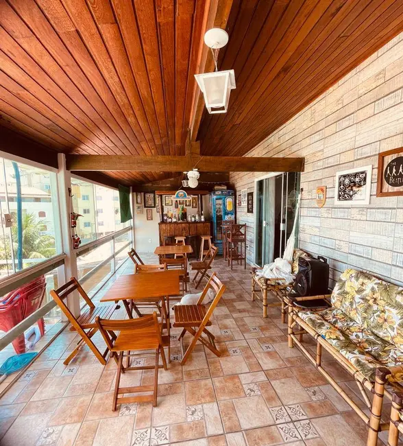 Foto 3 de Casa com 5 quartos à venda, 400m2 em Poço Fundo, Sao Pedro Da Aldeia - RJ