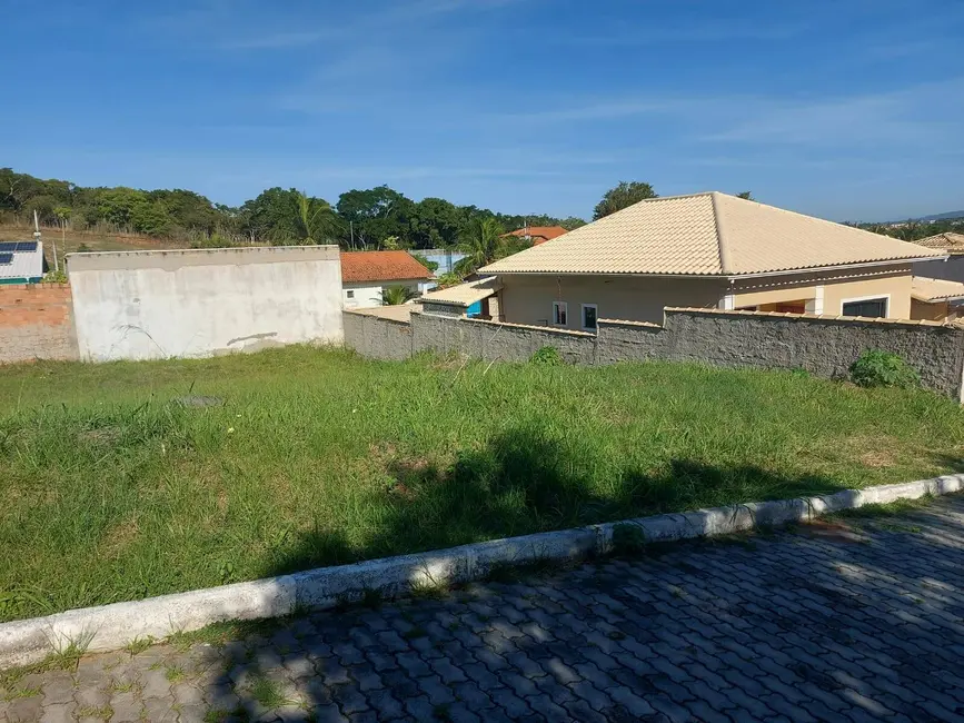 Foto 2 de Lote de Condomínio à venda, 360m2 em Morro do Milagre, Sao Pedro Da Aldeia - RJ