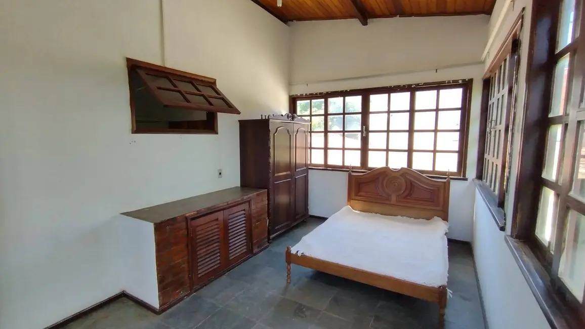 Foto 3 de Casa com 4 quartos à venda, 286m2 em Praia do Sudoeste, Sao Pedro Da Aldeia - RJ