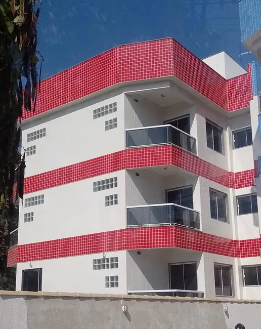 Foto 2 de Apartamento com 2 quartos à venda, 82m2 em Fluminense, Sao Pedro Da Aldeia - RJ