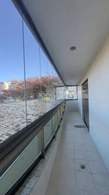 Foto 6 de Apartamento com 3 quartos à venda, 181m2 em Centro, Cabo Frio - RJ