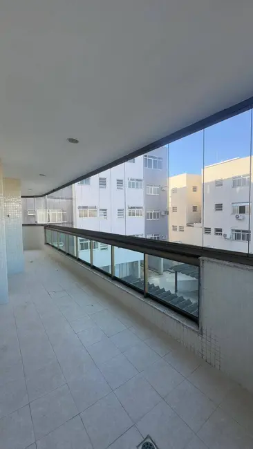 Foto 4 de Apartamento com 3 quartos à venda, 181m2 em Centro, Cabo Frio - RJ