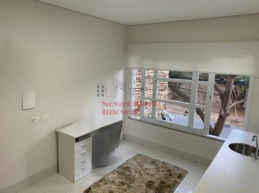 Sala Comercial à venda, 200m2 em São Paulo - SP - imagem 9 Foto 9 de Sala Comercial à venda, 200m2 em São Paulo - SP