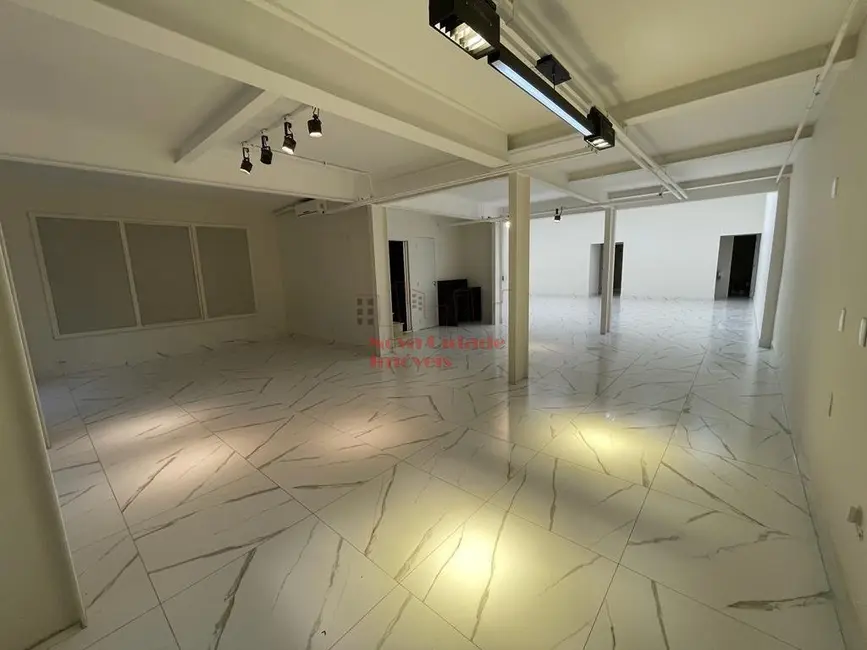 Prédio Inteiro para alugar, 260m2 em Moema, São Paulo - SP - imagem 7 Foto 7 de Prédio Inteiro para alugar, 260m2 em Moema, São Paulo - SP