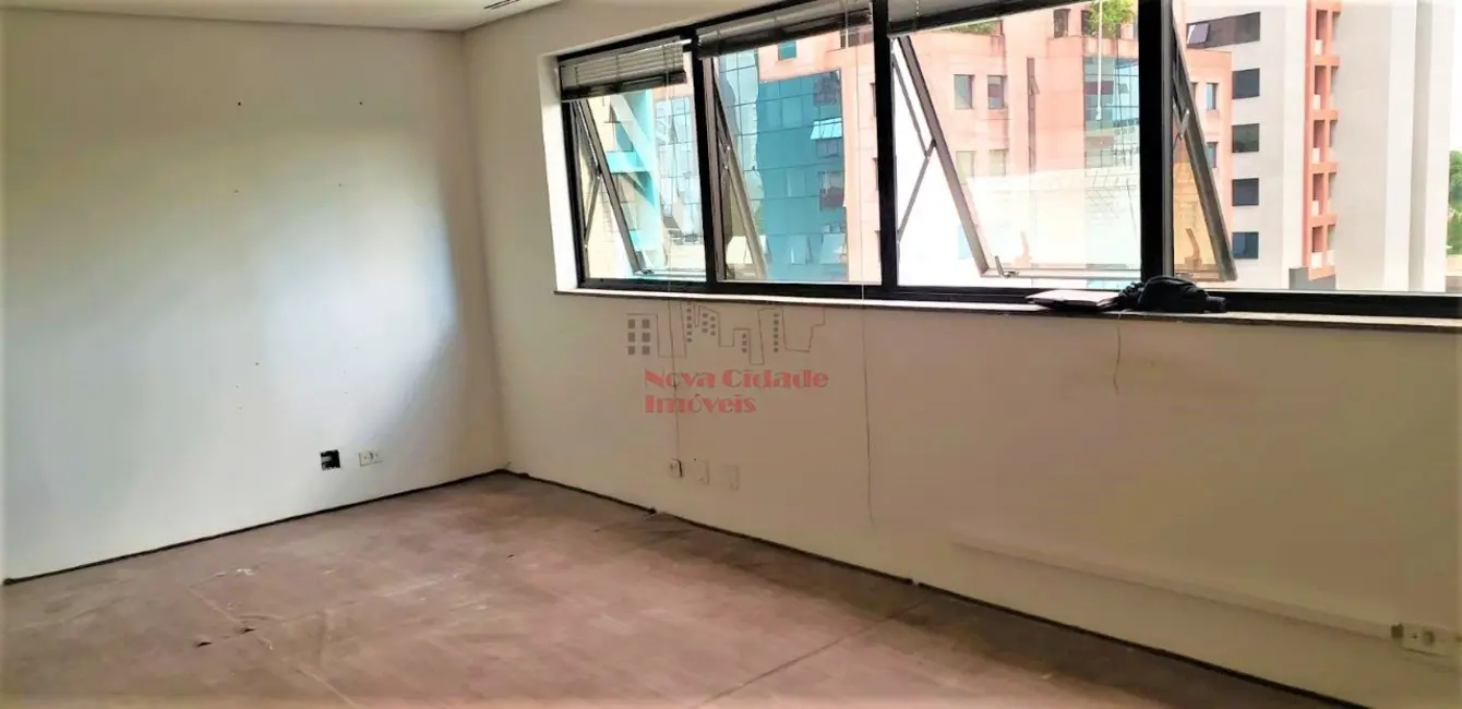Sala Comercial à venda, 74m2 em Vila Olímpia, São Paulo - SP - imagem 5 Foto 5 de Sala Comercial à venda, 74m2 em Vila Olímpia, São Paulo - SP