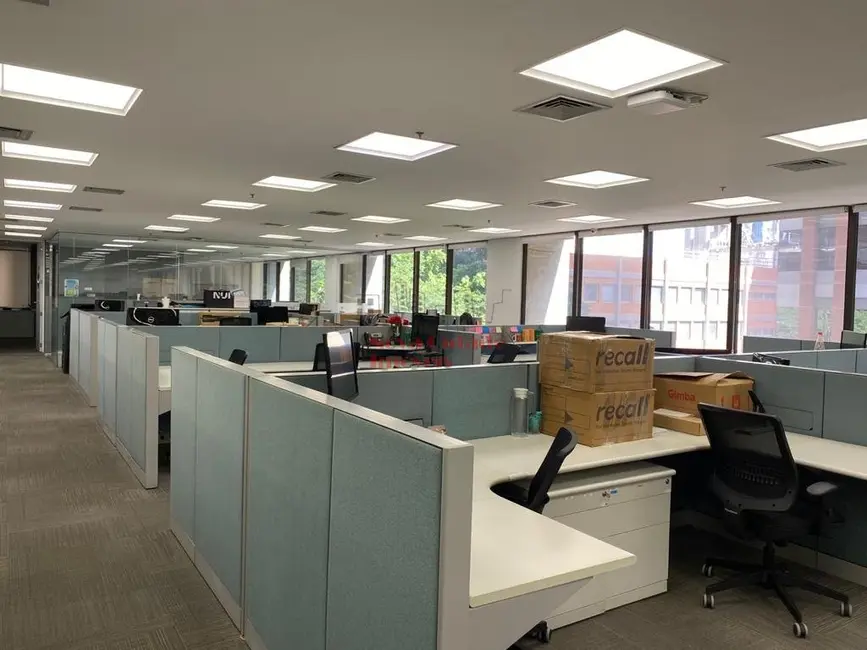 Sala Comercial à venda, 835m2 em Vila Olímpia, São Paulo - SP - imagem 5 Foto 5 de Sala Comercial à venda, 835m2 em Vila Olímpia, São Paulo - SP
