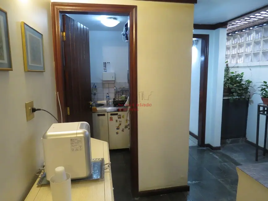 Sala Comercial com 4 quartos à venda, 120m2 em Vila Olímpia, São Paulo - SP - imagem 8 Foto 8 de Sala Comercial com 4 quartos à venda, 120m2 em Vila Olímpia, São Paulo - SP