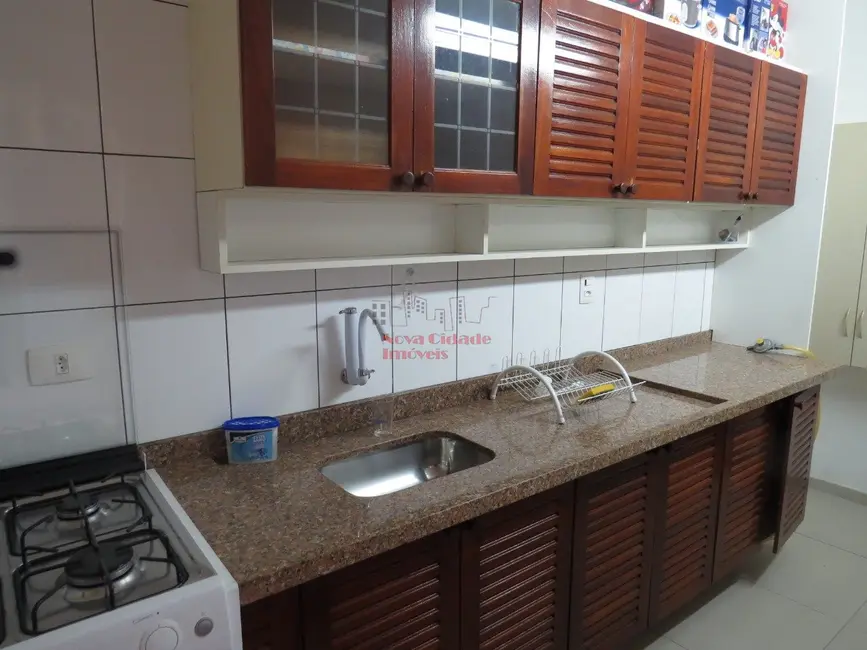 Sobrado com 6 quartos à venda e para alugar, 260m2 em Vila Olímpia, São Paulo - SP - imagem 5 Foto 5 de Sobrado com 6 quartos à venda e para alugar, 260m2 em Vila Olímpia, São Paulo - SP