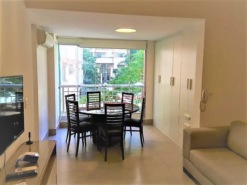 Foto 2 de Apartamento com 1 quarto para alugar, 51m2 em Jardins, São Paulo - SP