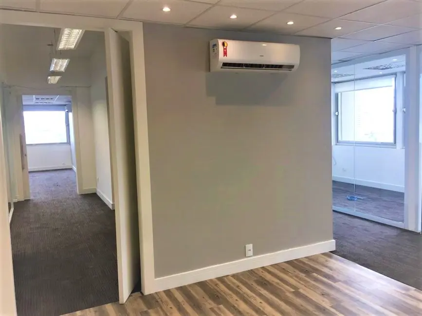 Foto 5 de Sala Comercial para alugar, 450m2 em São Paulo - SP