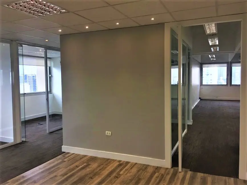 Foto 6 de Sala Comercial para alugar, 450m2 em São Paulo - SP