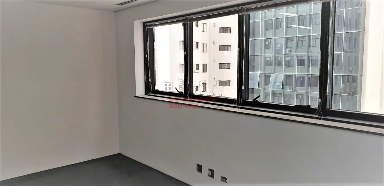 Sala Comercial à venda e para alugar, 74m2 em Vila Olímpia, São Paulo - SP - imagem 7 Foto 7 de Sala Comercial à venda e para alugar, 74m2 em Vila Olímpia, São Paulo - SP