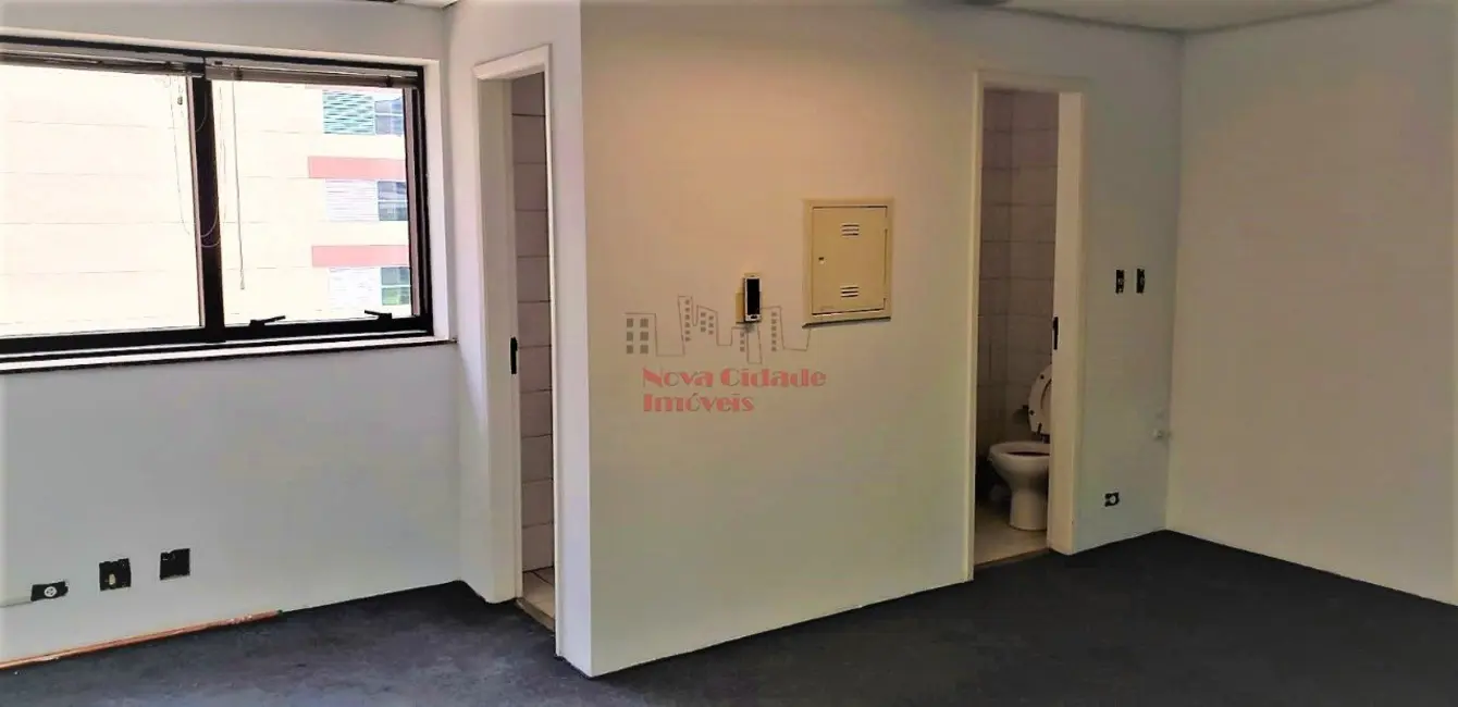 Sala Comercial à venda e para alugar, 74m2 em Vila Olímpia, São Paulo - SP - imagem 4 Foto 4 de Sala Comercial à venda e para alugar, 74m2 em Vila Olímpia, São Paulo - SP
