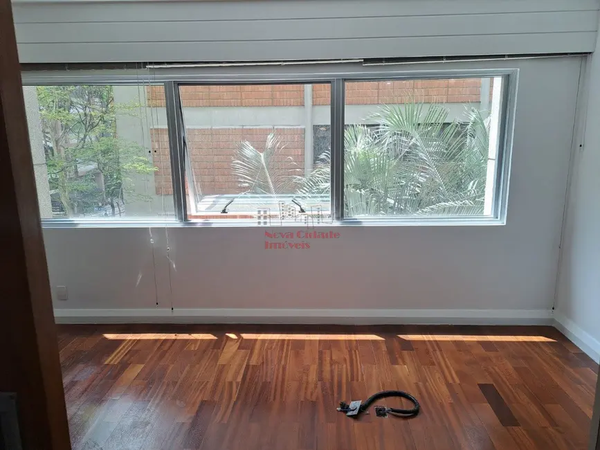 Foto 3 de Sala Comercial à venda, 91m2 em Vila Olímpia, São Paulo - SP