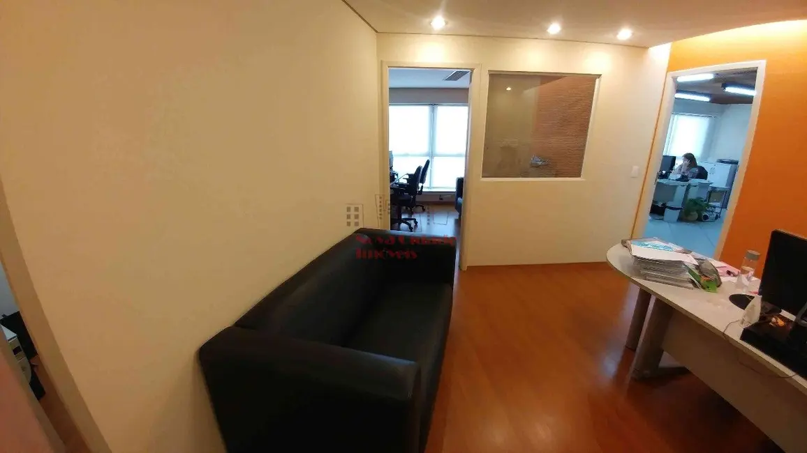 Foto 3 de Sala Comercial à venda, 101m2 em São Paulo - SP