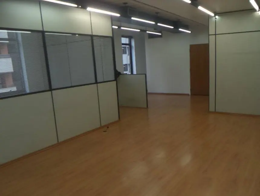 Foto 1 de Sala Comercial para alugar, 111m2 em São Paulo - SP