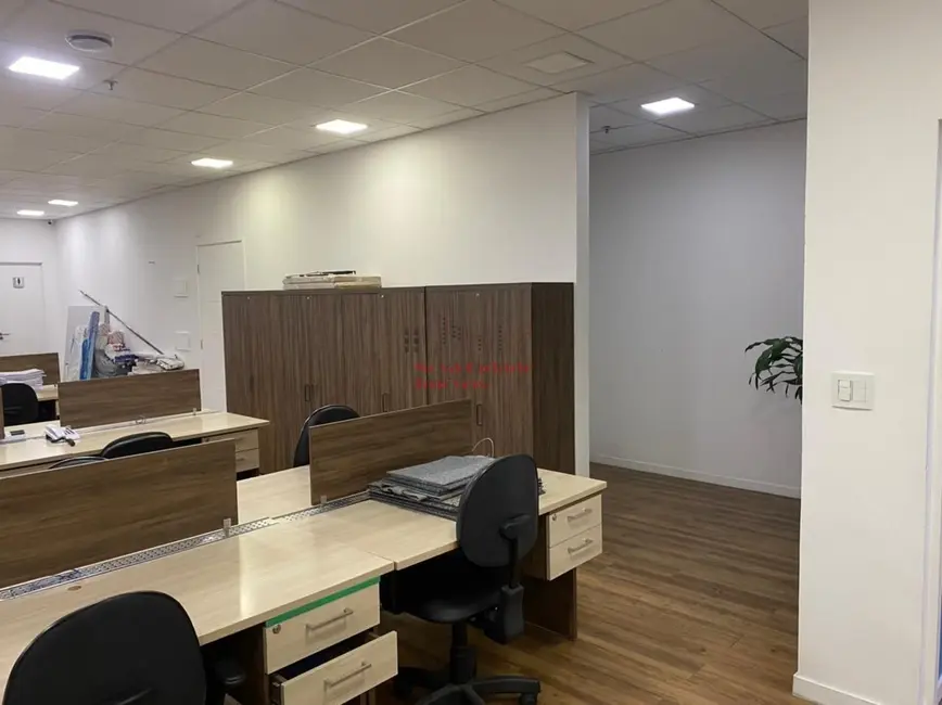 Foto 3 de Sala Comercial para alugar, 245m2 em São Paulo - SP