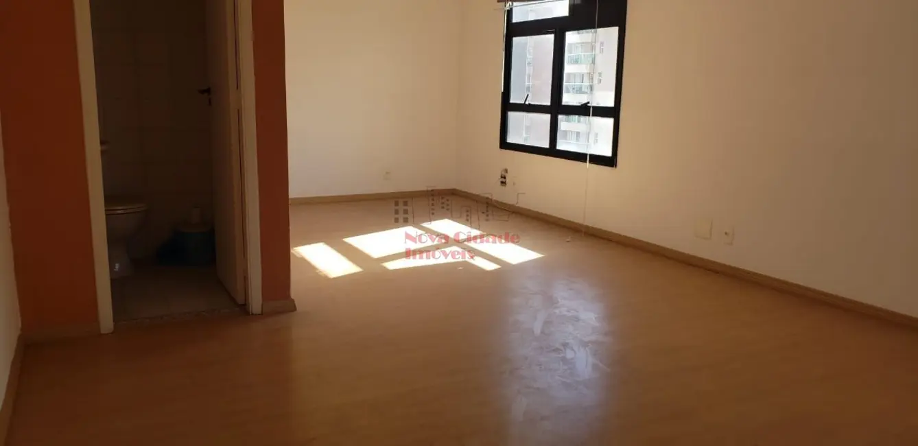 Sala Comercial para alugar, 38m2 em Vila Olímpia, São Paulo - SP - imagem 6 Foto 6 de Sala Comercial para alugar, 38m2 em Vila Olímpia, São Paulo - SP