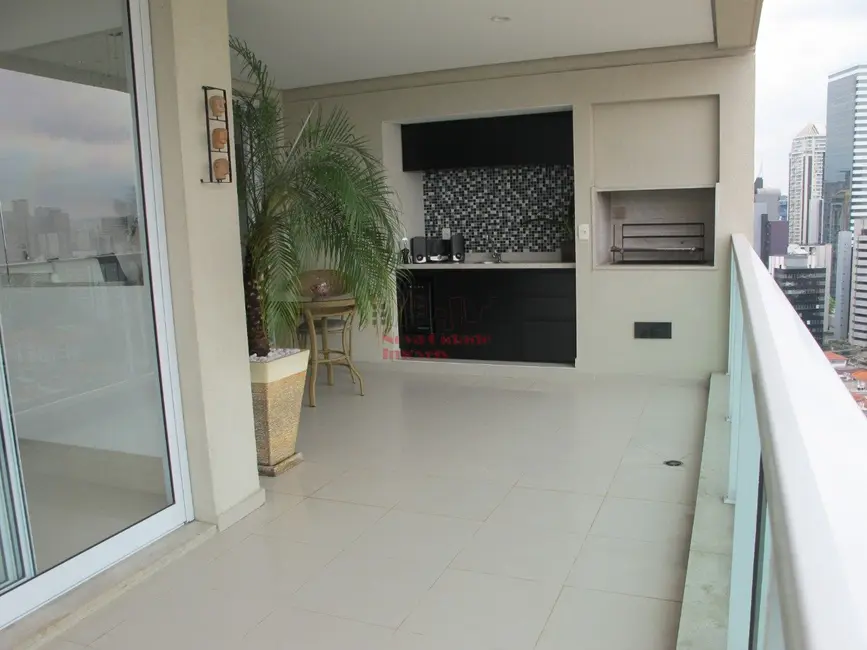 Foto 7 de Apartamento com 3 quartos para alugar, 271m2 em São Paulo - SP