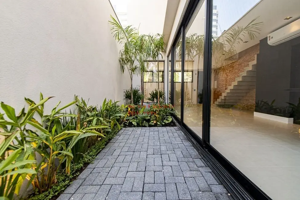 Foto 6 de Casa de Condomínio com 3 quartos à venda, 160m2 em Vila Olímpia, São Paulo - SP